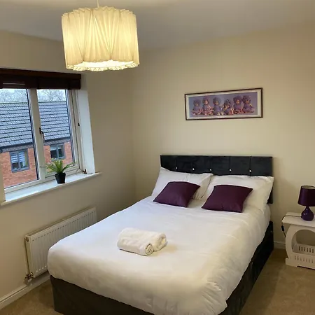 Rooms In Beautiful Home In Wolverhampton! Exterior photo